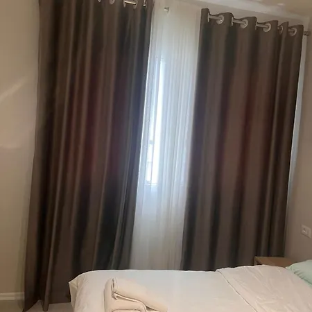 Residences * تيرانا