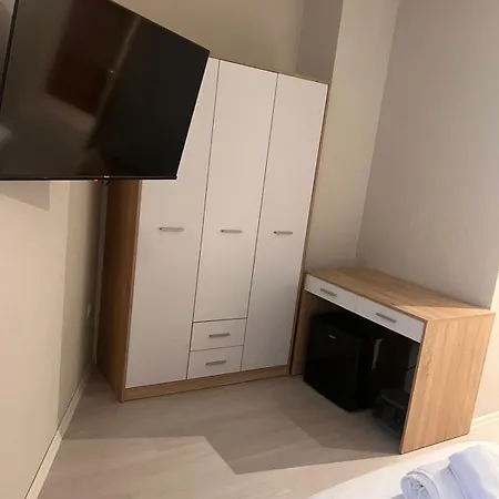 Residences *